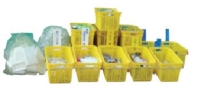 黄色いカゴや、回収ネットに資源ごみが分類されている写真