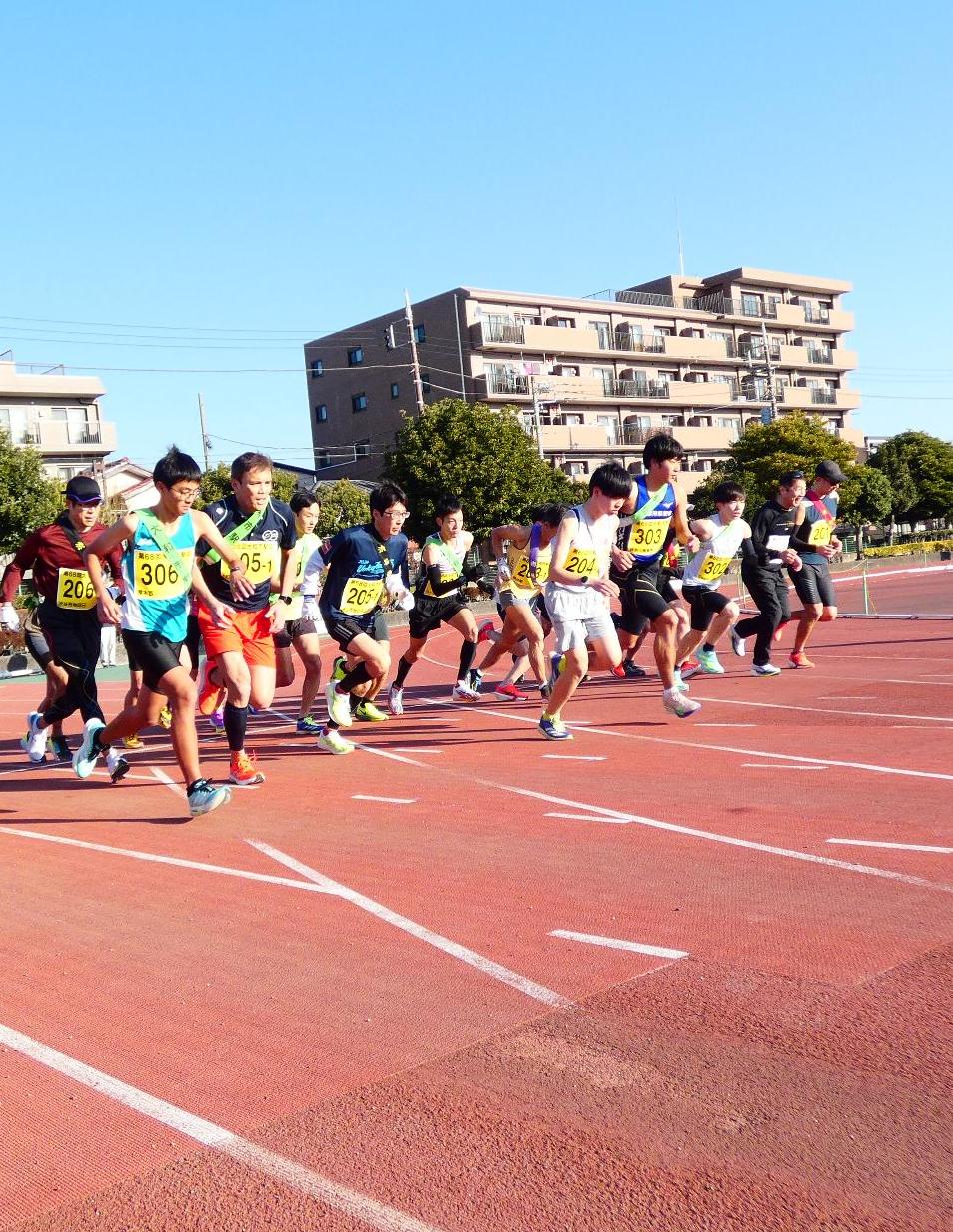 大和市駅伝競走大会の様子