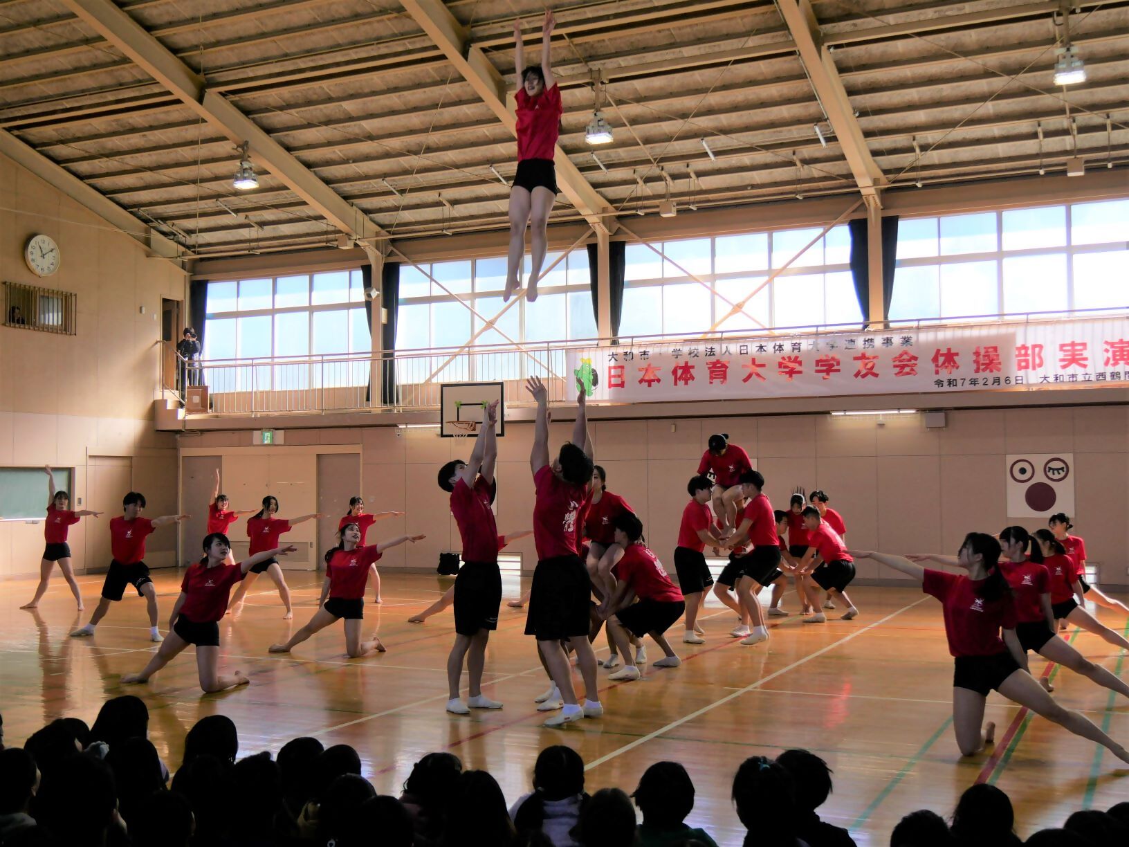 日体大体操部写真2