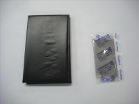 黒いビニール袋の携帯トイレの写真