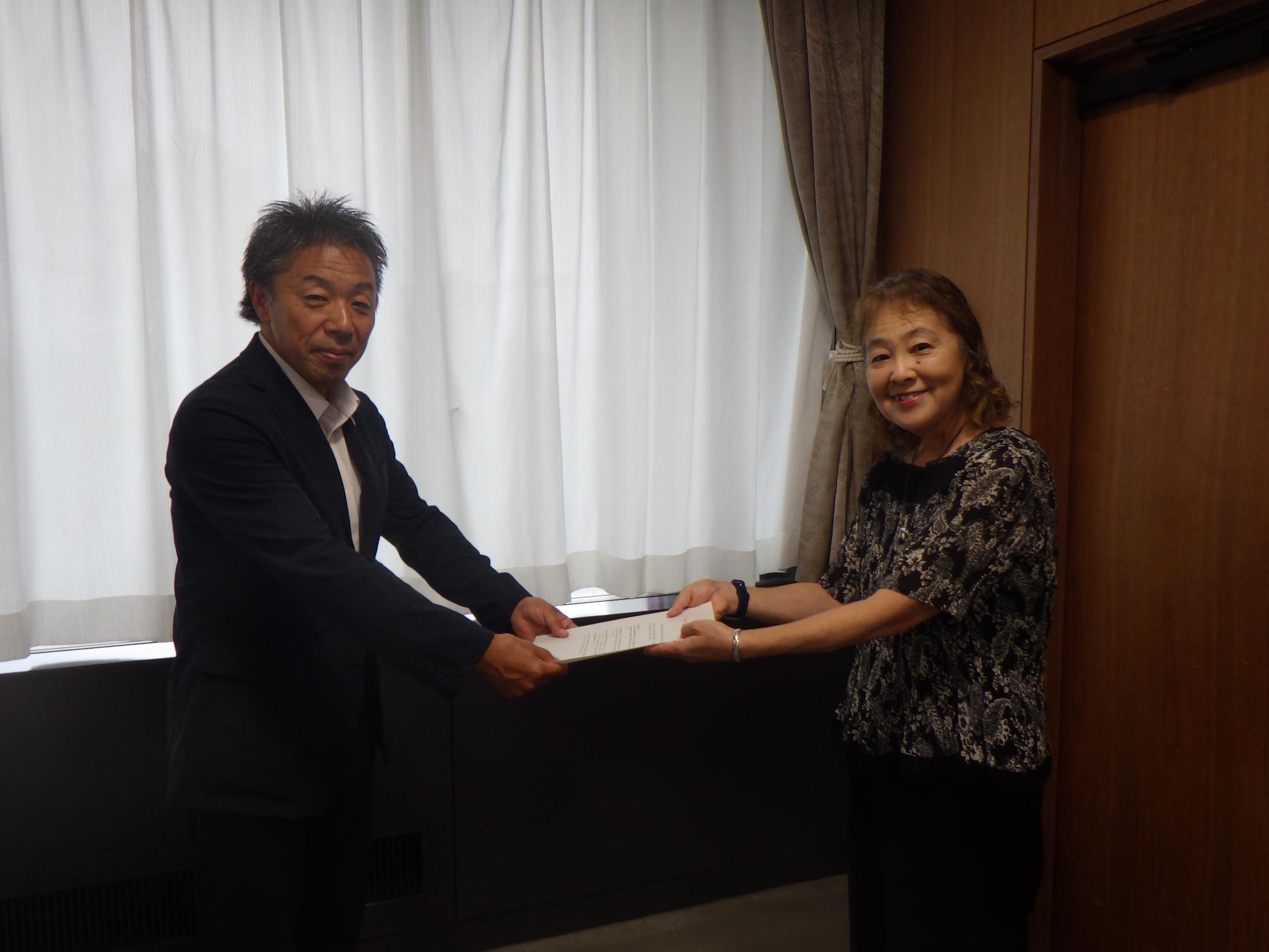 答申の様子
