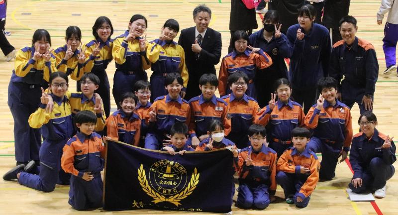 赤十字救急法競技会の集合写真