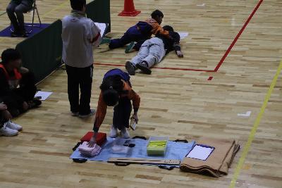 赤十字救急法競技会の様子